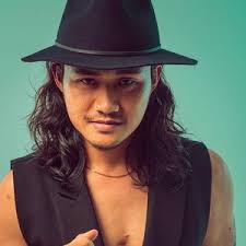 TU CALVIN SHOP (@calvin_tu)