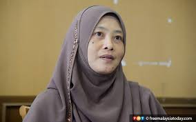 Amri didakwa hilang sejak 2016 dan raymond dari tahun 2017. Isteri Amri Che Mat Saman Kerajaan Malaysia