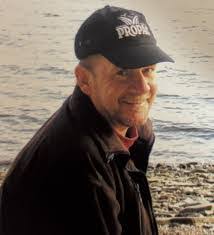 Alfred Thibeault's Instagram, Twitter & Facebook