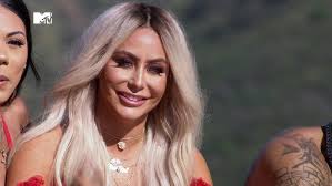 Ex On The Beach US S.3 E.01 "Aubrey Morgan"