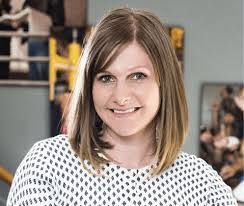 Allison Deines's Instagram, Twitter & Facebook