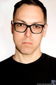 Robert Siek's Instagram, Twitter & Facebook