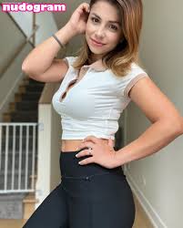 Mad P ASMR  MadPASMR  drmadasmr Photo divulguée nue OnlyFans 1 -  Nudogram v2.1