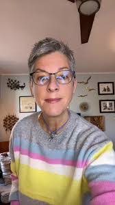 Jill Caperton's Instagram, Twitter & Facebook