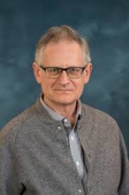 What does Yiddish scholar Samuel Spinner mean by Jewish primitivism?