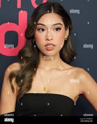 Kat Bruno's Instagram, Twitter & Facebook