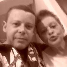 Nine Inch Nails releases The Fragile album