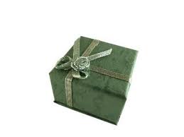 Christmas Gift Exchange Ideas For Large Families Ehow Com Gift Exchange Christmas Gift Exchange Family Christmas Gifts