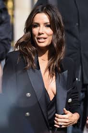 Eva longoria bastonподлинная учетная запись @evalongoria. Eva Longoria Balmain Spring Summer 2020 Satiny