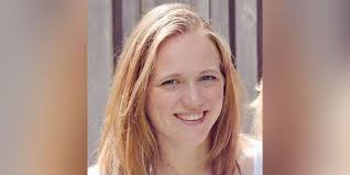 Michelle Hutt's Instagram, Twitter & Facebook