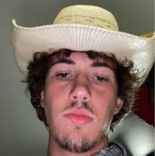 Luke Pyle's Instagram, Twitter & Facebook