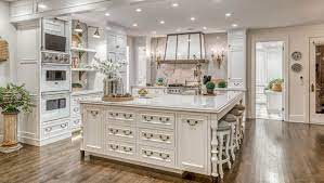 Custom cabinets are available, but regardless of budget, it's possible to make inspired design choices. Kingsdown Manor A Spacious Abode West Of Calgary Is Up For Auction Ctv News