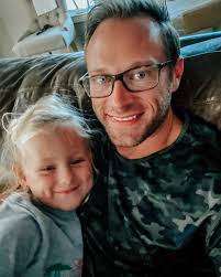 Cherish every second that this little mommy's girl wants to climb in my lap  and cuddle. #itsabuzzworld #dadofgirls #girldad #AvaLane