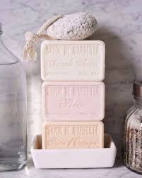 Pin By Lara Cursan On Savons With Images Soap Shop Soap Pretty Soap