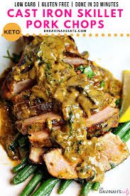 An Easy Keto Cast Iron Skillet Pork Chops Recipe Featuring Hatfield Premium Reserve Pork Bone In Por Keto Pork Chops Pork Chops Cast Iron Skillet Pork Chops
