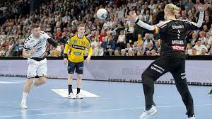 Odds portal lists all upcoming bundesliga handball matches played in columns 1, x and 2 serve for average/biggest bundesliga betting odds offered on home team to win. Handball Bundesliga Pausiert Bis Ende April Final Four Verschoben Kicker