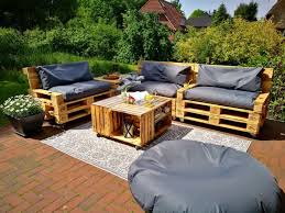 Palettenpolster Fur Ihre Paletten Lounge Auf Der Terrasse Im Garten Loungetime Palettensofa Polster Diy Paletten Lounge Paletten Kissen Europaletten Mobel