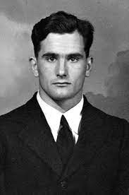 1940s Men S Hairstyles Facial Hair Grooming Products 1940s Mens Hairstyles 1940s Hairstyles Mens Hairstyles