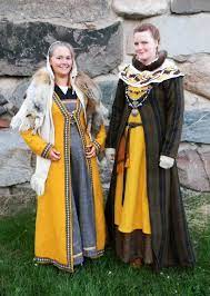 Viking Women Coat And Embellishment Inspiration Viking Dress Viking Clothing Viking Garb