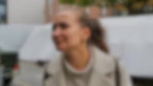 Deze week zien we op onze Facebook coverfoto:📷 Yolanda Jansen-Bronneberg.👉  Yolanda is werkzaam als coördinator Zorg en Diensten op locatie Hof van  Serviam, een woonzorgcentrum van Zuyderland in Sittard. Hier wonen mensen