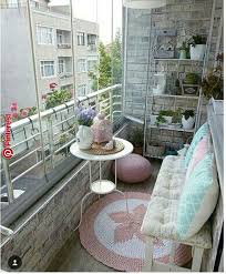 Pin De Kristina Kika Dulikova En Balcony Decoracion De Terrazas Pequenas Decoracion De Habitacion Tumblr Balcon Pequeno Decoracion