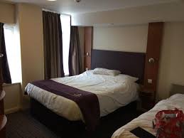 The premier inn london victoria (opened in september 2009) has a superb central location in london, less than 5 minutes' walk from victoria london underground. Entrata Della Depandance Dell Hotel Victoria Palace Aufnahme Von Premier Inn London Victoria Hotel Tripadvisor