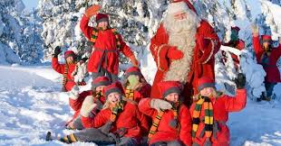 În curand, va fi crăciunul, iar moşul se va urca în sania sa trasă de această dată de. Maria Ta Craciun Laponia 2018