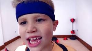 мистер макс Play мистер макс Play мистер макс Play Mr Yomine Vypustil Maks Nachal Vojnu Protiv Roditelej Novye Video Ll Miss Keti Mister Maks July 17 2019 At 03 25am Podpi Beanie Make It Yourself Youtube