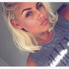 Hannah Lyons (@HannahJLyons)