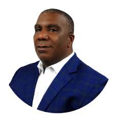 Kelly Torrence's Instagram, Twitter & Facebook