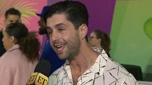 NickALive!: Josh Peck Spills Details