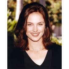 Lori Romo's Instagram, Twitter & Facebook