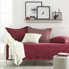 Extend the life of your daybed mattress and enjoy a cozy night's rest. Scarlet Red 5 Piece Pc Twin Daybed Set Quilted Cotton Cover Bedding Shams Home Home Garden Quilts Bedspreads Coverlets