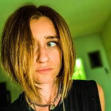 Martina Barlow's Instagram, Twitter & Facebook