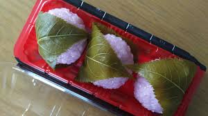 桜餅の葉っぱ食べる派 食べない派 専業主婦ですが 何か