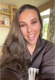 Lucy Guest (@lucyguest)