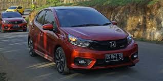 Harga honda brio terbaru august 2021 mulai dari rp 151.4 juta. Ppnbm 0 Persen Harga Honda Brio Rs Jadi Mepet Honda Brio Satya Otosia Com
