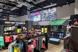 Retail Store Shop Designs Go Sport Mall Of The Emirates Dubai Love That Design Retail Design Display Storefront Design Retail Design