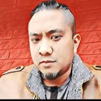 Warren Yee Email & Phone Number