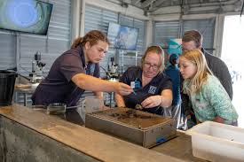 Budding scientists from the SB Museum of Natural History were delighted to  visit UCSB's Biology Greenhouse, and even take away a living plant!  Greenhouse Manager Cameron Hannah-Bick shared some of the facility's