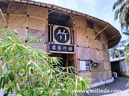 Visit its official site for rates. Pengalaman 2 Hari 1 Malam Di Tadom Hill Resorts Emilinda