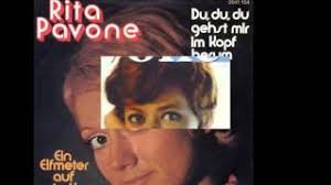Nel 1969 con zucchero arrivano 13esima, due volte in cui non si è classificata finalista (nel 1970 con ahi ahi ragazzo e nel 1972 con amici mai ) e infine nel 2020 con niente (resilienza 74). Rita Pavone Auguri A Te Youtube