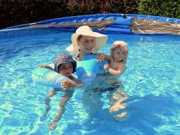Not only bazen rajce vane, you could also find another pics such as alba rajce bazen, vane rajce de, rajce bazen strada, rajce se, rajce vane 2, rajce el, rajce bazen. At The Pool U Bazenu The Love Of A Family Is Life S Greatest Blessing