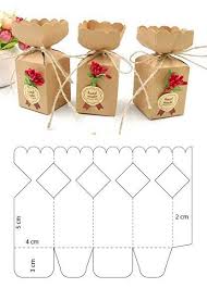 Molde Caixinha De Papel Para Lembrancinha De Aniversario As Caixas De Papel Sao A Embalagem Perfeita Para Presentes Sao Super Delicadas E Perfeitas Par Caixa De Presente Faca Voce Mesmo Molde Caixa Trabalhos Manuais