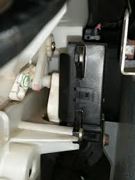 Hello, i need to buy a replacement lock 4 my cargo area door, who can gimme a link where i can get it, 2005 4runner auto sr5 4wd v6 galactic gray. 2006 Toyota 4runner Blend Door Actuator Replacement The Door