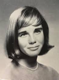 Jackie Seifert's Instagram, Twitter & Facebook