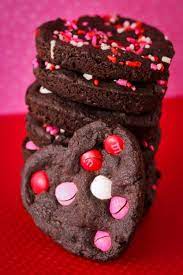 Heart Shaped Chocolate Cookies For Valentine S Day Valentine Cookies Valentine Desserts Valentines Day Chocolates Valentines Day Cookies