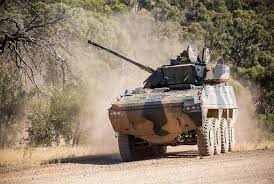 Zona Militar - Patria AMV35 y KMV Boxer CRV durante... | Facebook