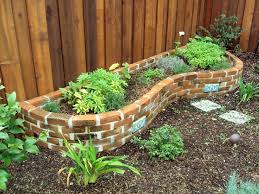 Spare Bricks For A Raised Garden Lots Of Houses Have Spare Bricks In The Crawlspace Small Backyard Gardens Backyard Garden Design Backyard Landscaping Designs
