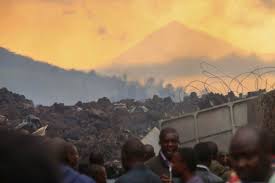 The famous nyiragongo volcano, near the city of goma, in the east of the democratic republic of the congo (drc), suddenly became active on saturday evening, an afp correspondent noted. Wliotuiymcci0m